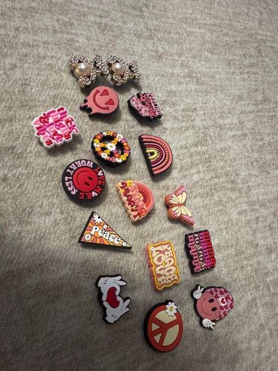 CROCS Other - Crocs jibbitz - Shoe Charms - Assorted Peace & Love Designs